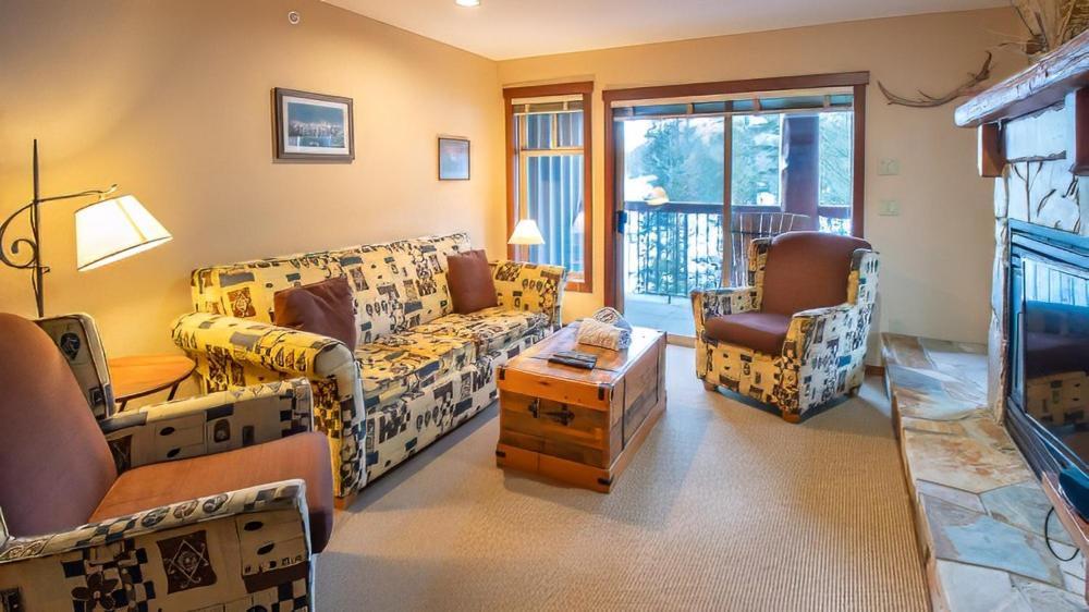 Snow Creek Lodge By Fernie Lodging Co Εξωτερικό φωτογραφία