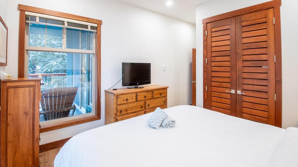 Snow Creek Lodge By Fernie Lodging Co Εξωτερικό φωτογραφία